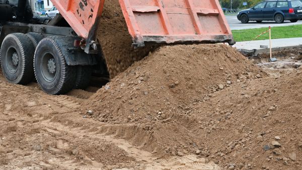 Soil Delivery in Auburn