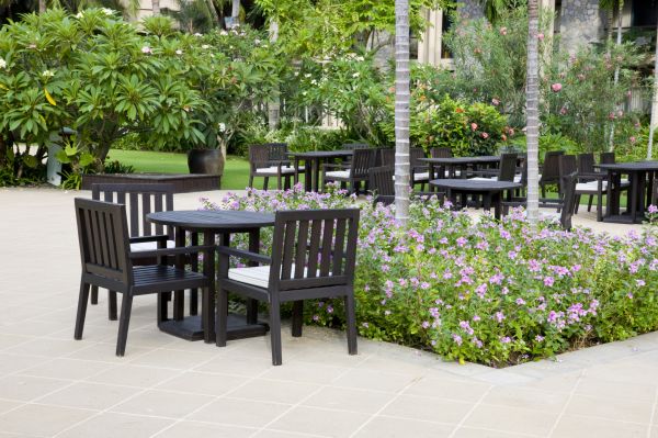 Courtyard Landscaping in Auburn