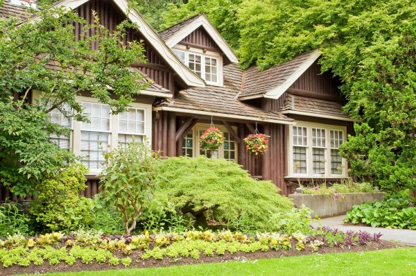 Log Home Landscaping in Auburn
